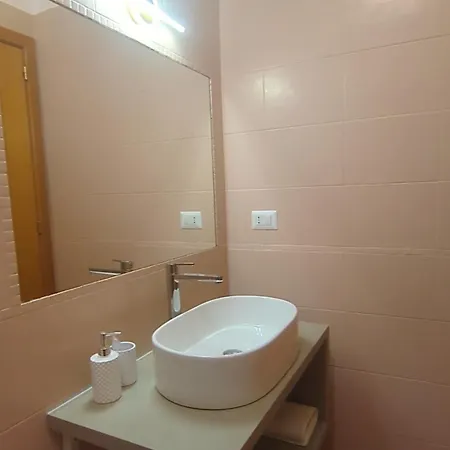 Largo Teatro Битонто